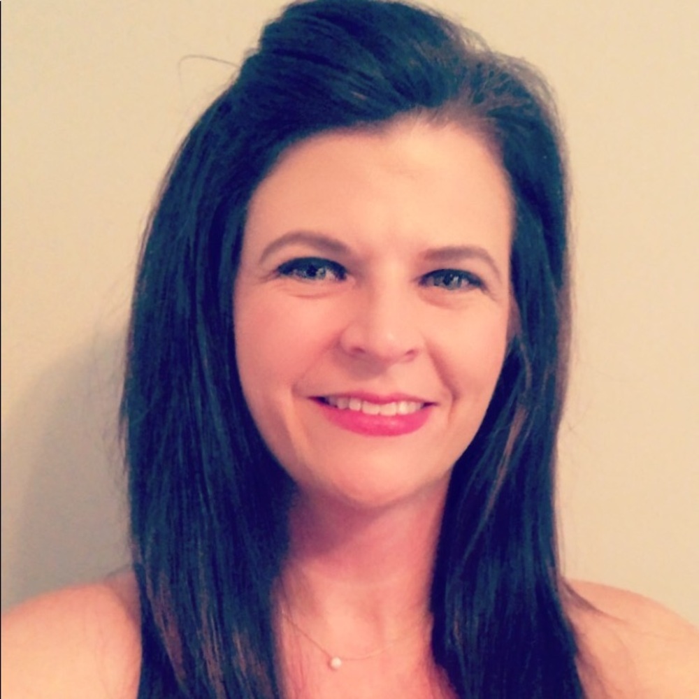 Meet your Posher, Stacy.